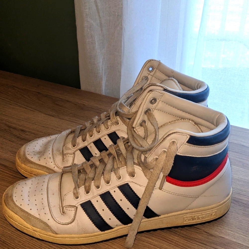 Adidas high top sneaker